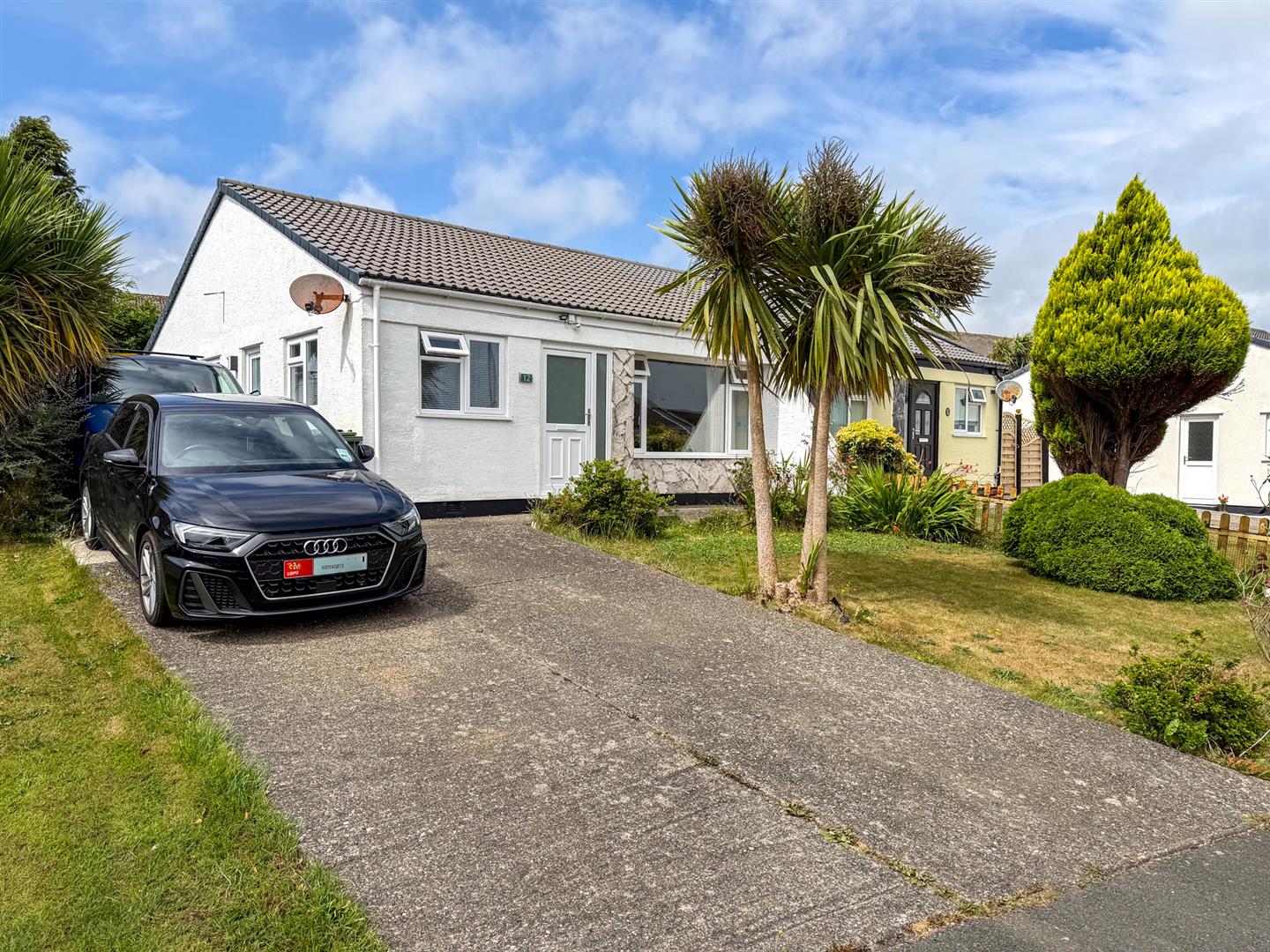 12 Bowness Crescent Onchan. - Photo 1 of 16
