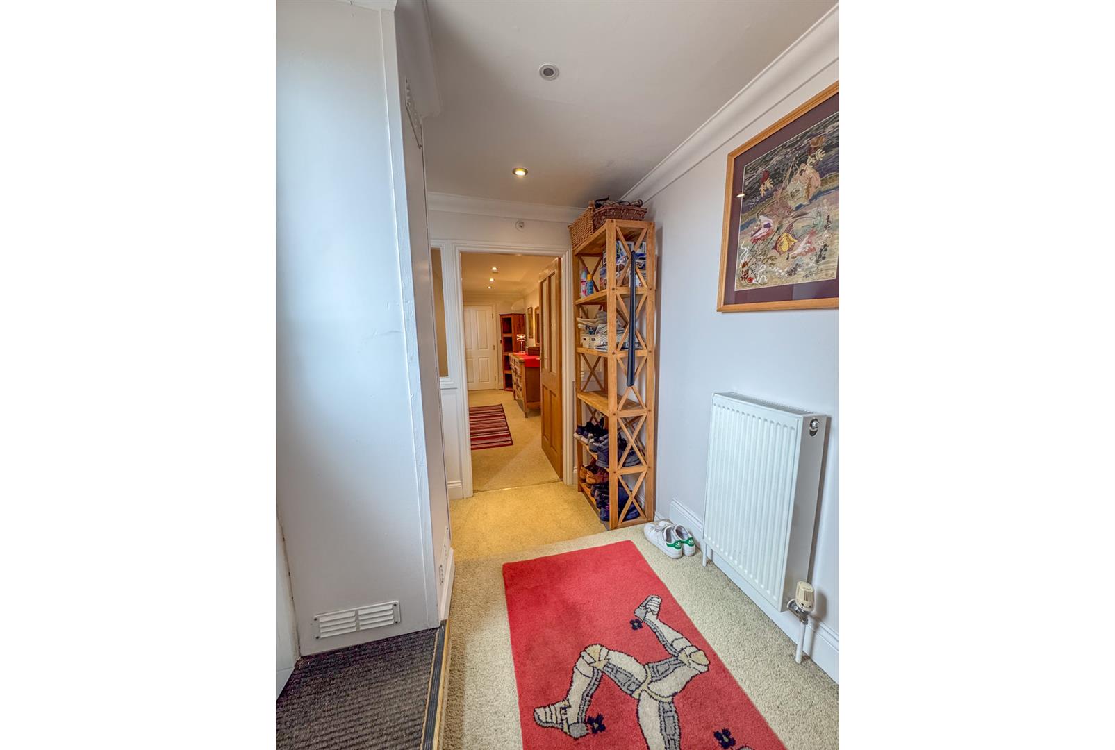 The Garden Flat, 4 Athol House Marine Parade, Peel. - Photo 2 of 16
