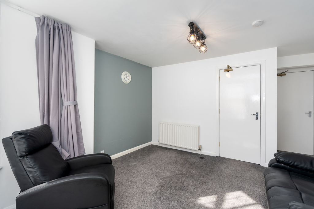Flat 1, 11 Woodville Terrace, Douglas IM2 4HB. - Photo 5 of 14