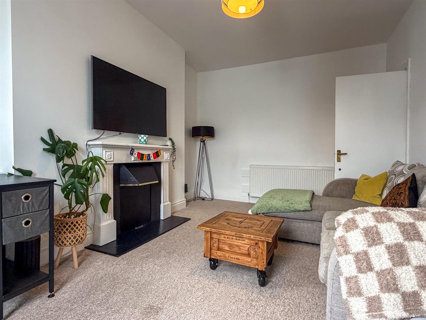 Flat 4, Lyndley Court, Rosemount Douglas. - Photo 5 of 13