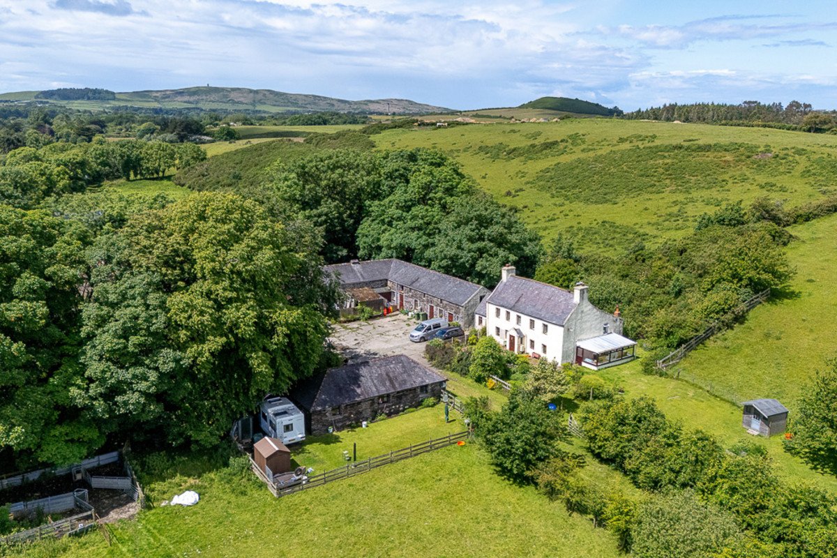 Peel Road, Isle Of Man, IM4 3, St Johns.