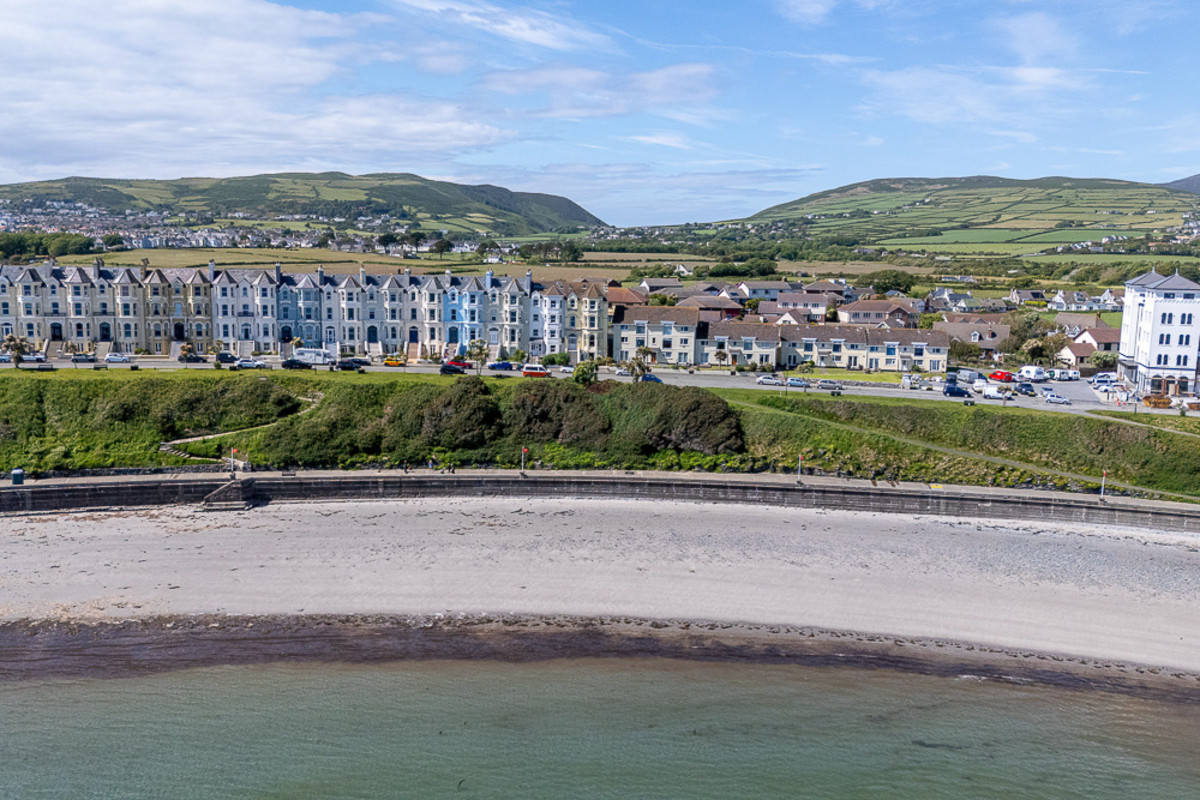 The Promenade, Isle Of Man, IM9 5, Port St Mary. - Photo 4 of 29