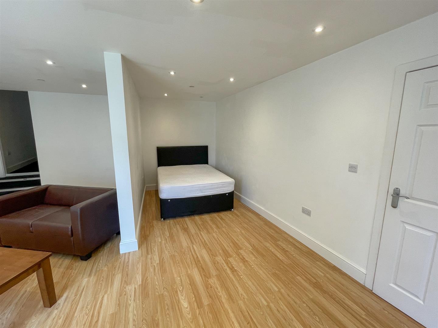 Apartment 51, The Courtyard, Malew Street Castletown. - Photo 3 of 7