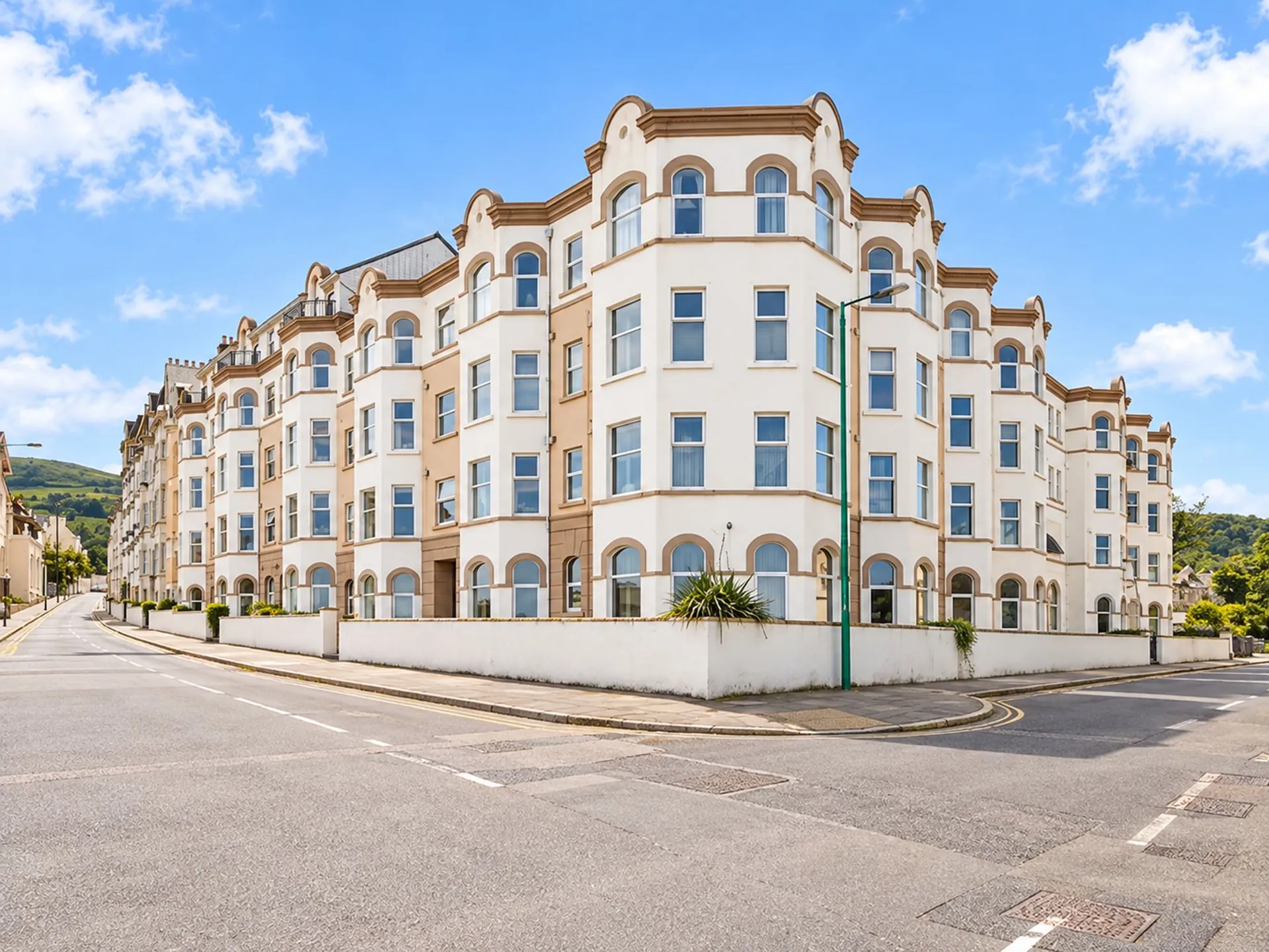 2 bed flat for sale in 42 Queens Pier Apt Stanley Mount East Ramsey IM8, Ramsey.