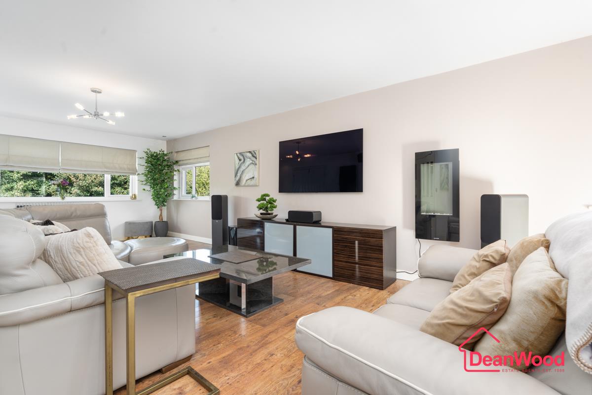Meadow View, 8 Ellenbrook Drive, Douglas. - Photo 5 of 32