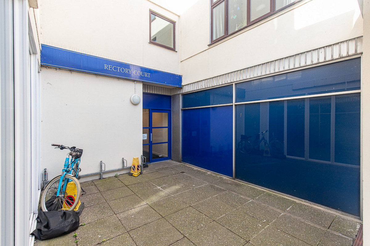 St. Pauls Square, Isle Of Man, IM8 1. - Photo 2 of 12