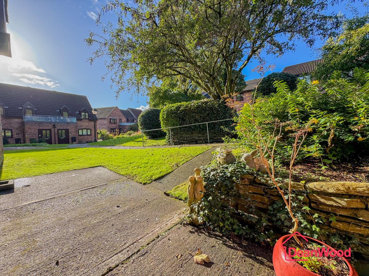 41, Saddle Mews, Douglas. - Photo 3 of 17