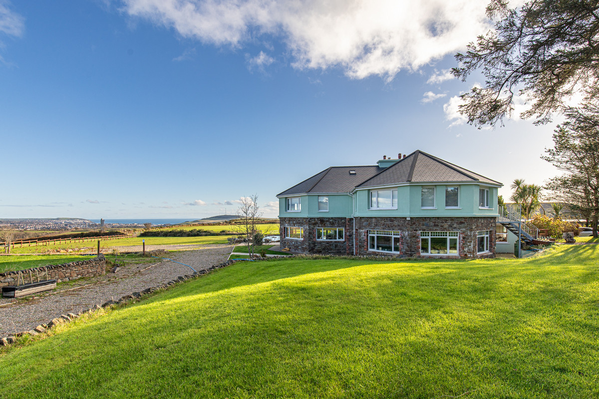Richmond Hill, Douglas, Isle Of Man, IM4 1. - Photo 2 of 34
