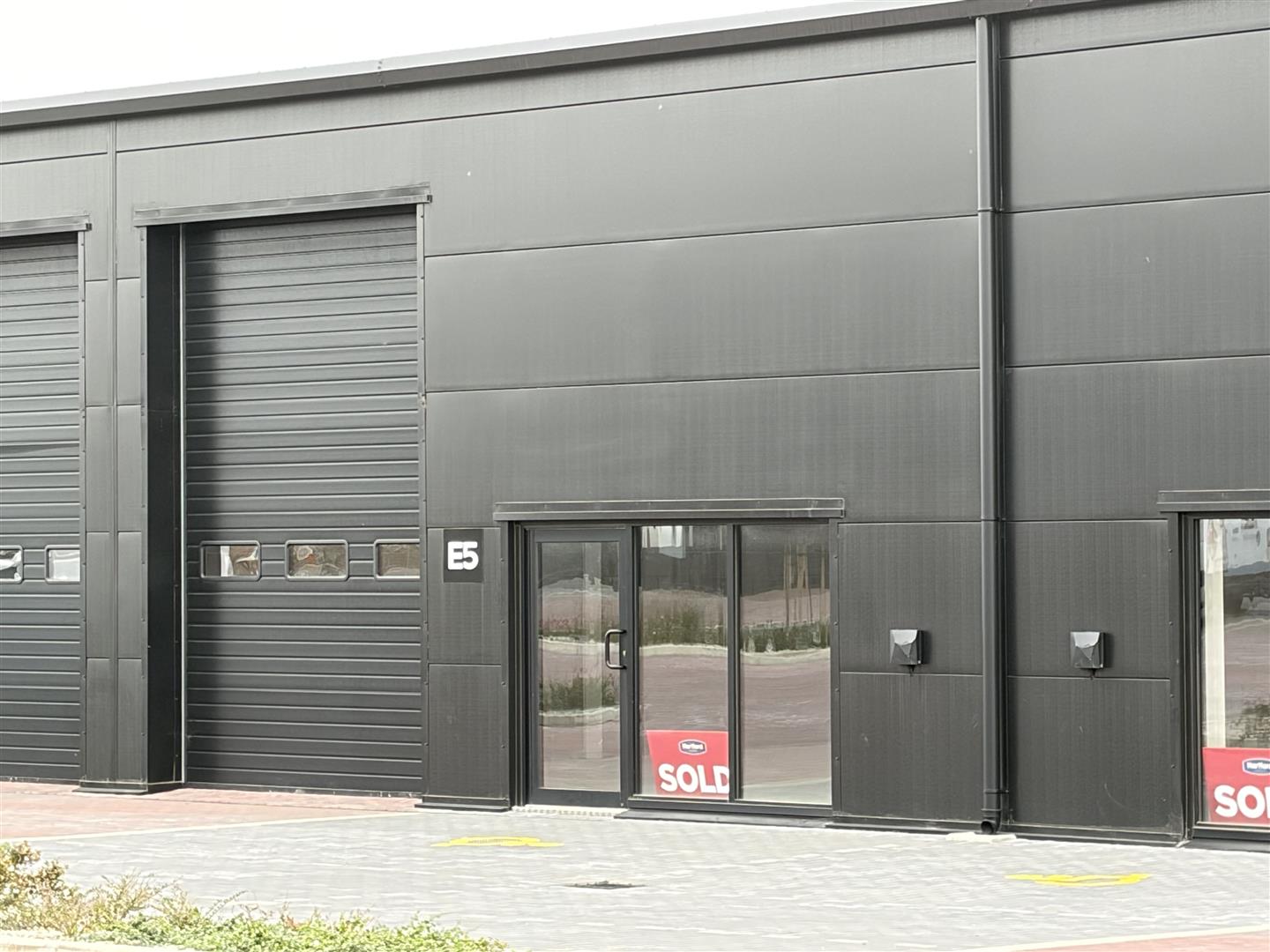 E3, E4, & E5, Eden Business Park Braddan. - Photo 3 of 9
