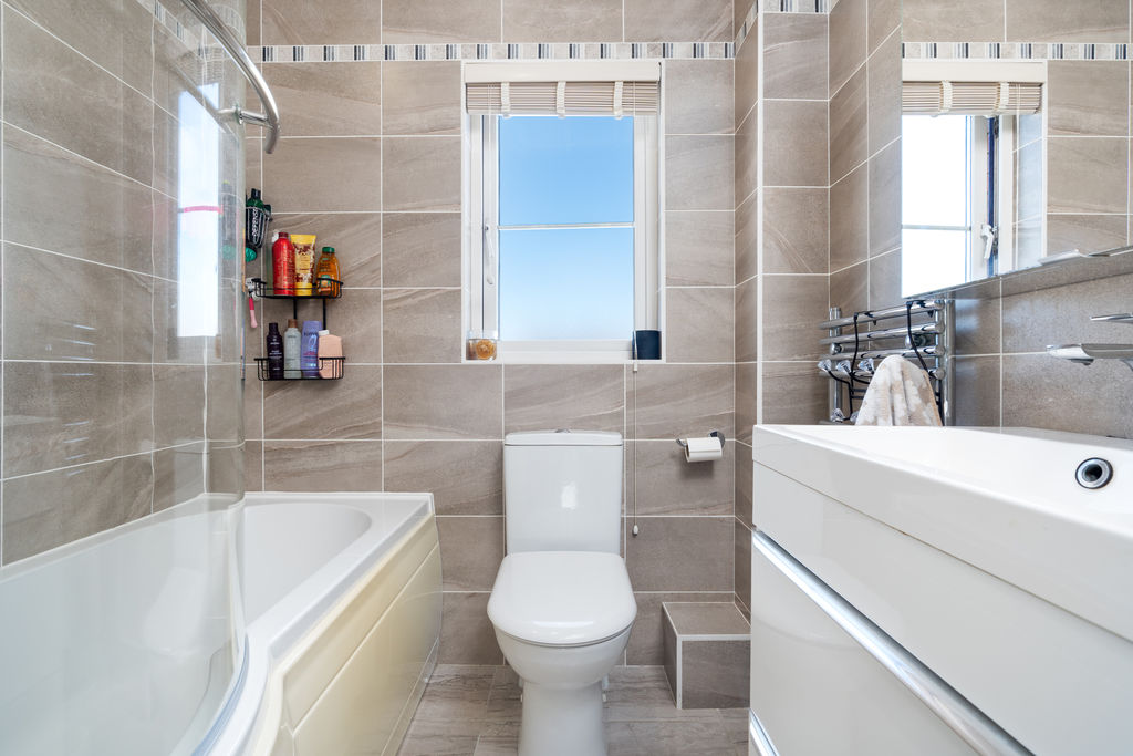 53 Erin Way, Port Erin IM9 6EF. - Photo 5 of 24