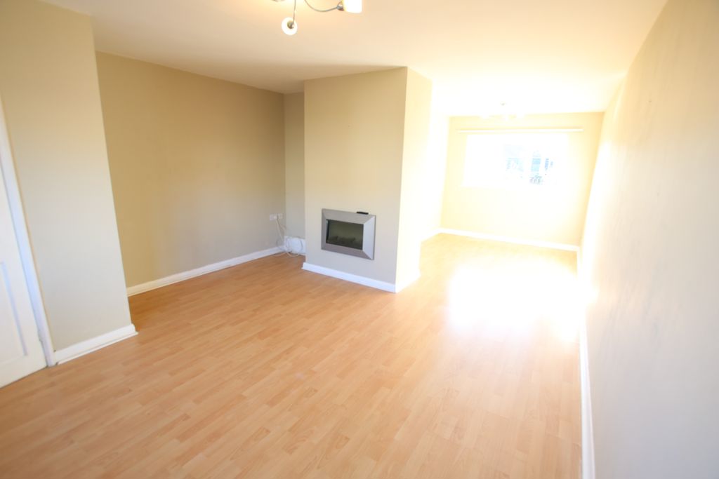 Cooil Drive, Douglas IM2 2HB. - Photo 3 of 27