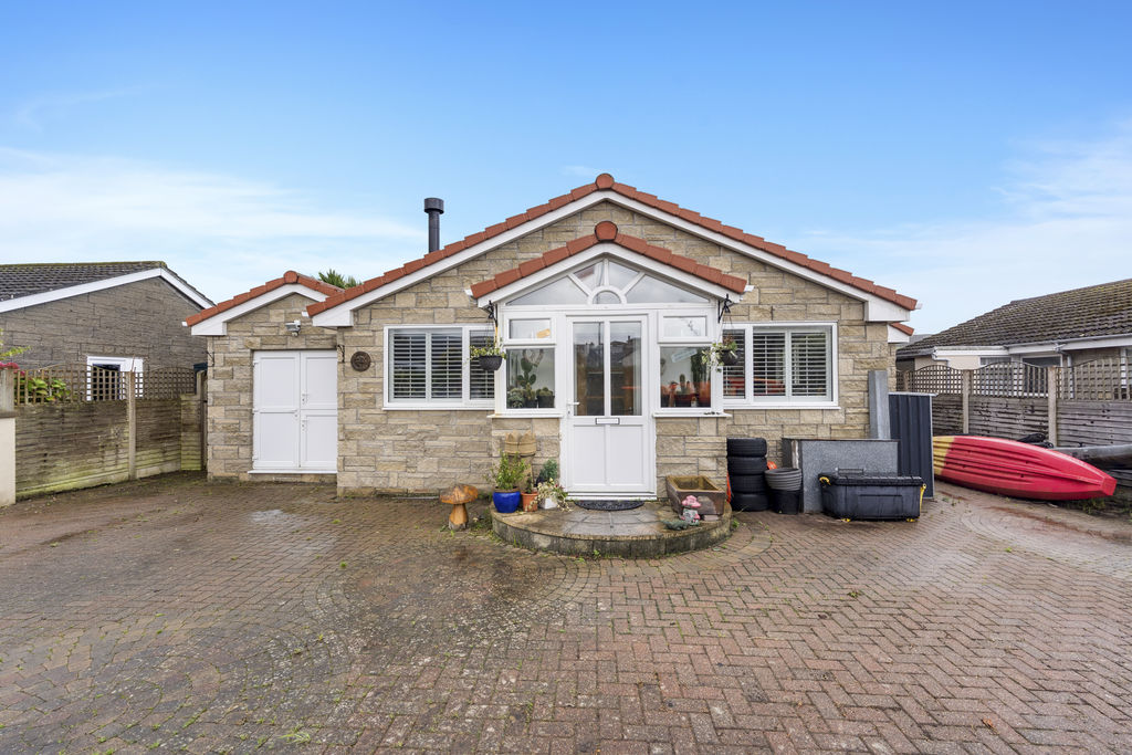 Erinwood, Bay View Road, Port Erin IM9 6NA. - Photo 1 of 24