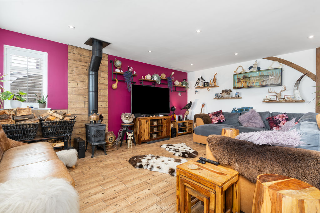 Erinwood, Bay View Road, Port Erin IM9 6NA. - Photo 2 of 24