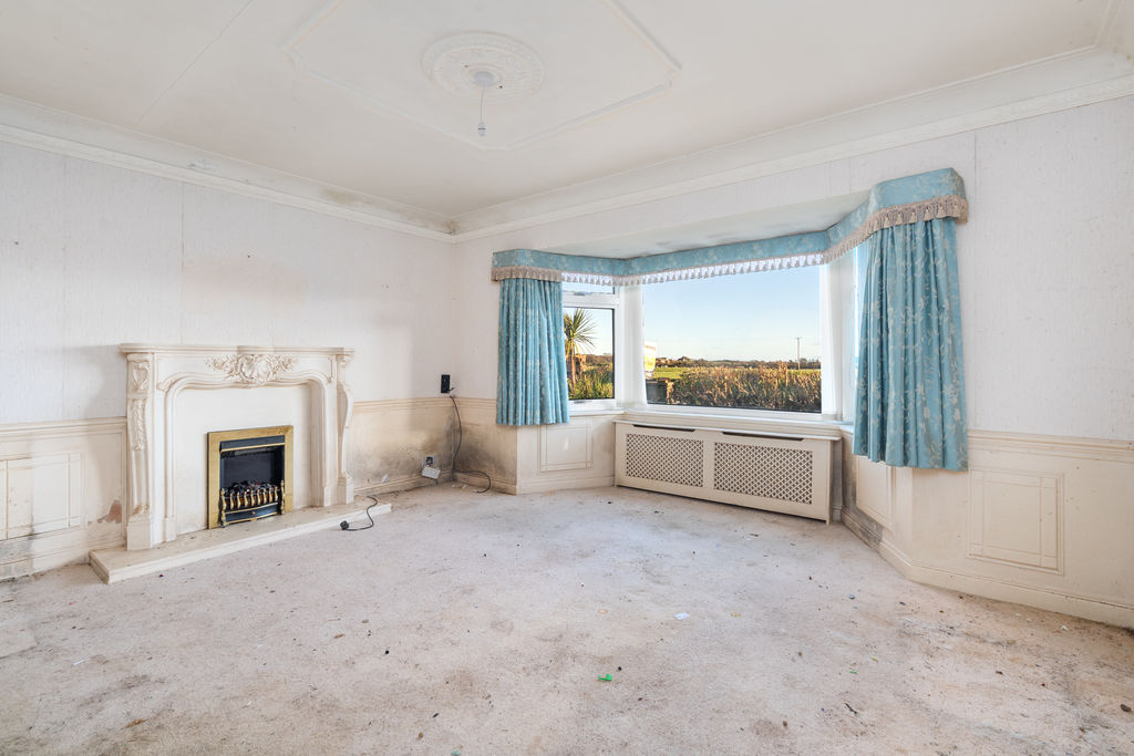 Shalmane, Old School Road, Port St Mary IM9 5LR. - Photo 4 of 25
