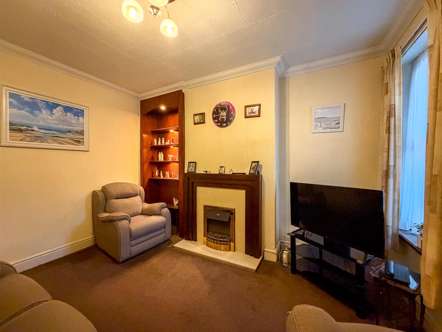 20 Hildesley Road Douglas. - Photo 3 of 16