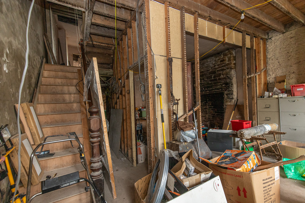 Derby Road, Isle Of Man, IM5 1, Peel. - Photo 2 of 20