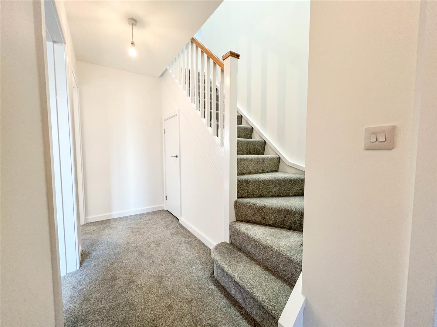 1 Poulsom Avenue The Meadows, Castletown. - Photo 3 of 28