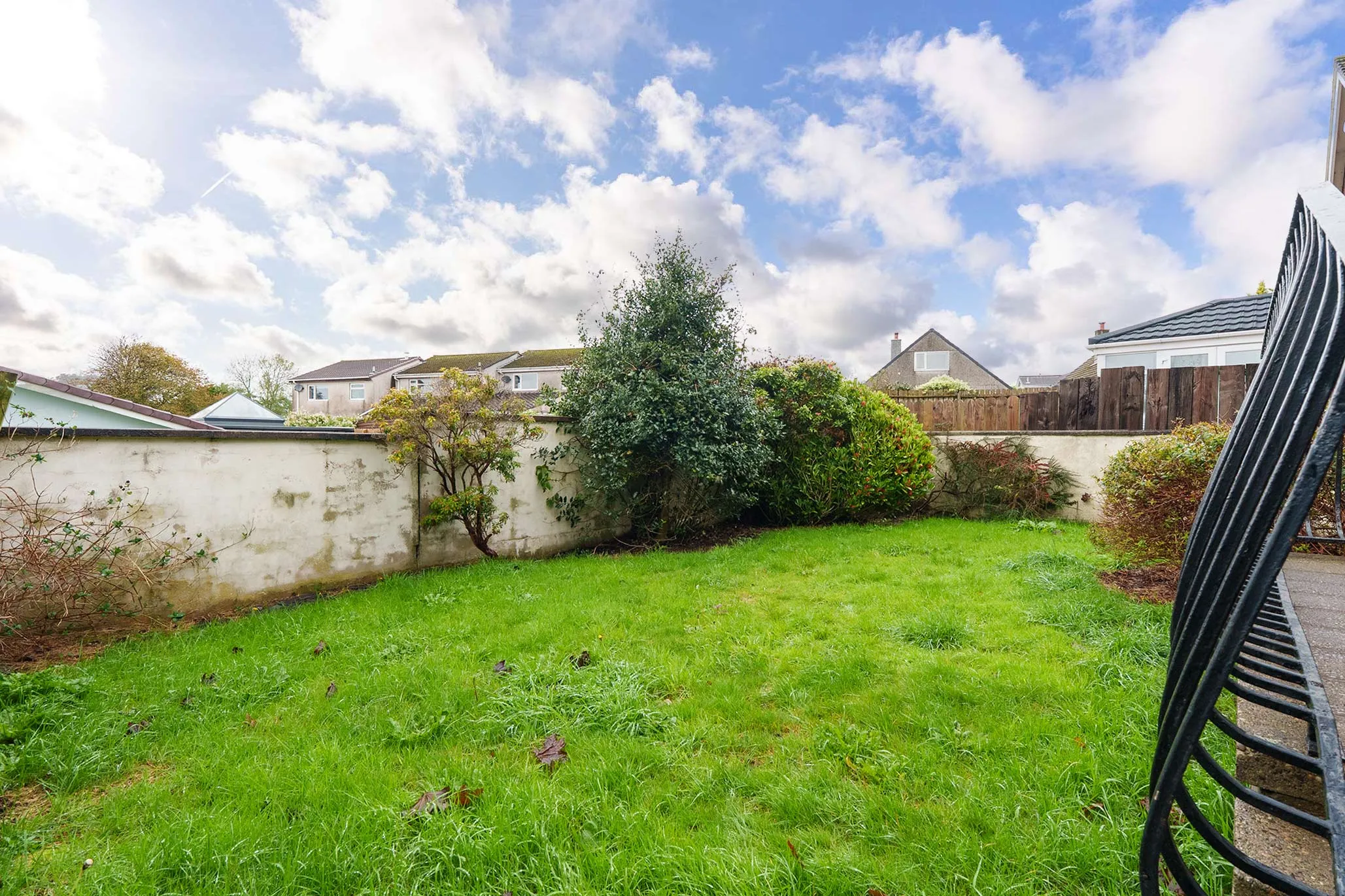 4 Cronk Y Berry Drive, Douglas. - Photo 2 of 21