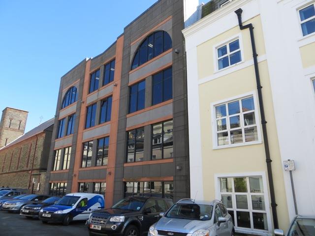 St Mary's Court, Hill Street Douglas. - Photo 3 of 4