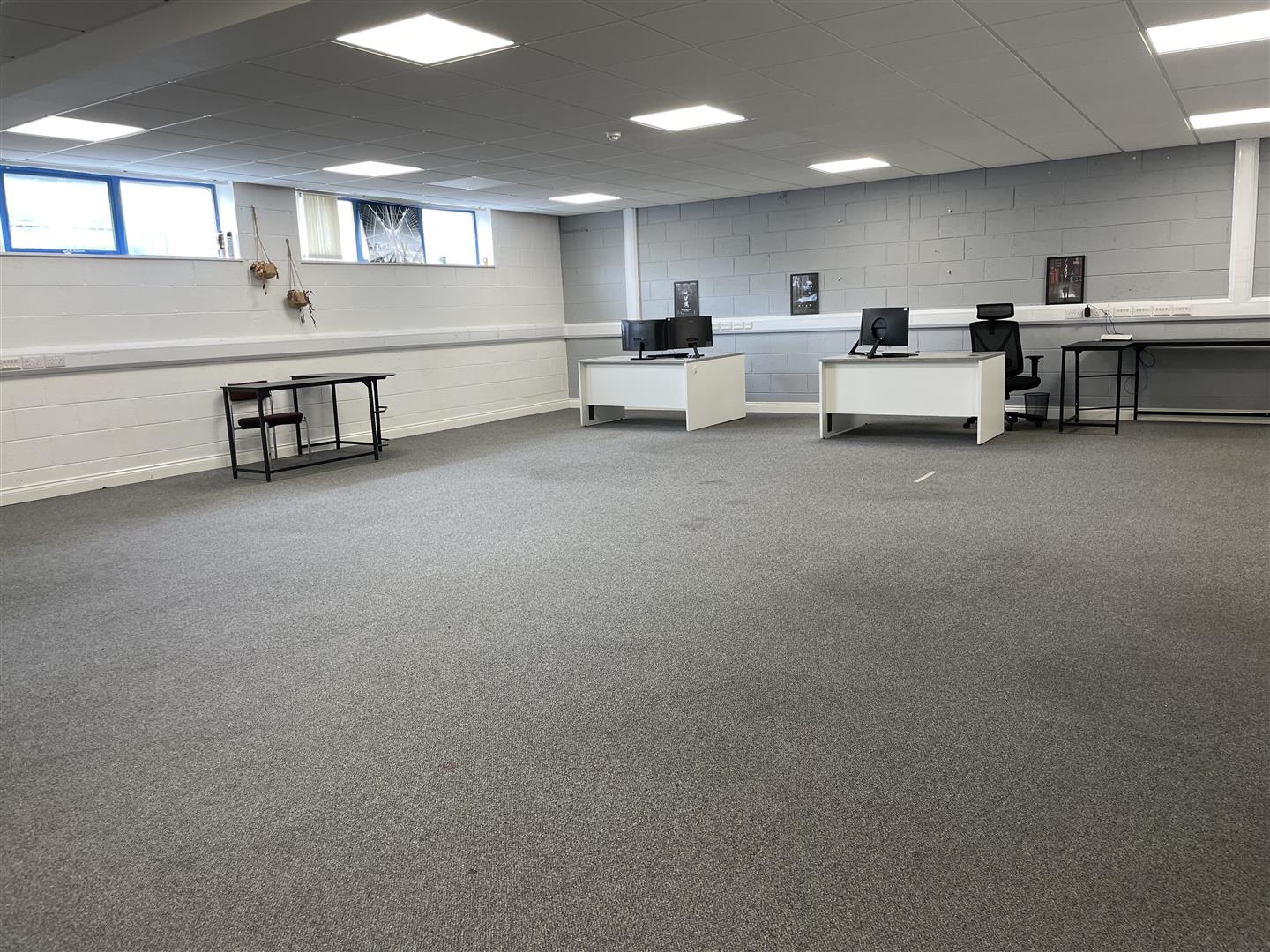 Design House, Hills Meadow Douglas. - Photo 2 of 5