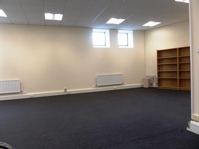 Ground Floor, Murdoch Chambers, South Quay Douglas. - Photo 3 of 6