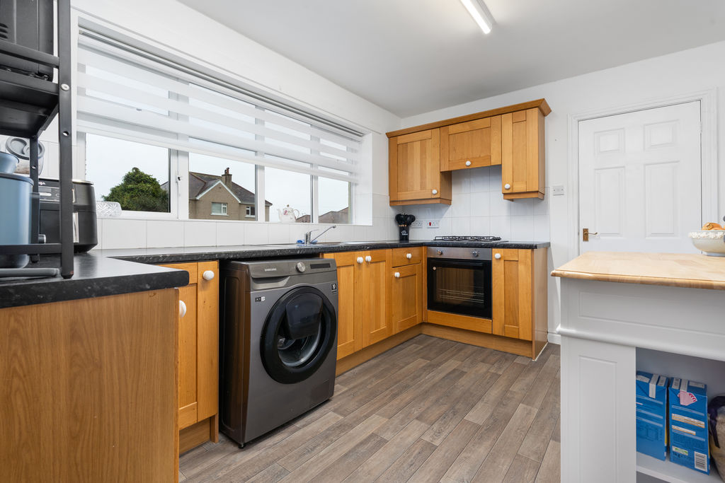 25A Whitebridge Road, Onchan IM3 4HJ. - Photo 5 of 28