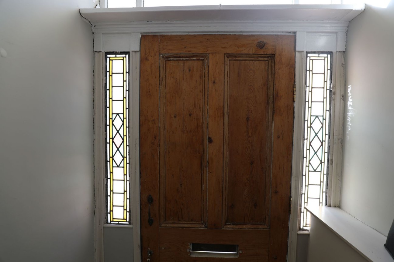 2, Selborne Road, Douglas, IM1 4BU. - Photo 4 of 26