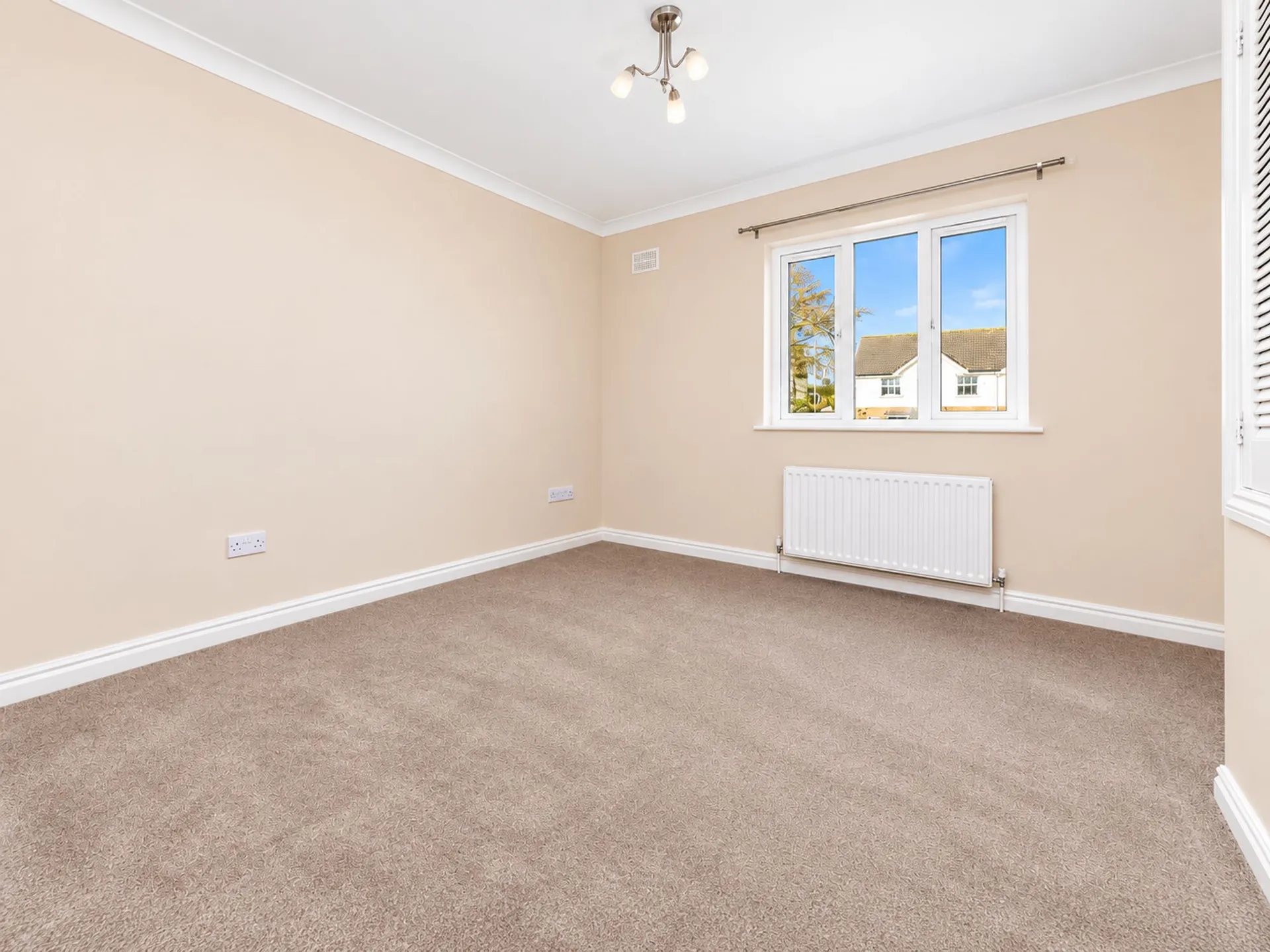 2 bed mid-terraced house to rent in Hailwood Avenue, Douglas, IM2. - Photo 4 of 8