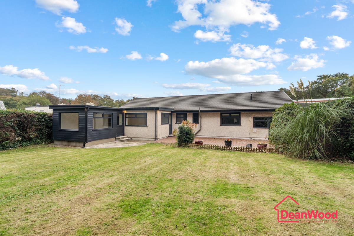 Skyrwyllin, Main Road, Union Mills. - Photo 3 of 27