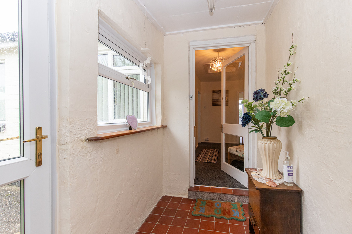 Cooil Avenue, Isle Of Man, IM6 1, Kirk Michael. - Photo 3 of 33
