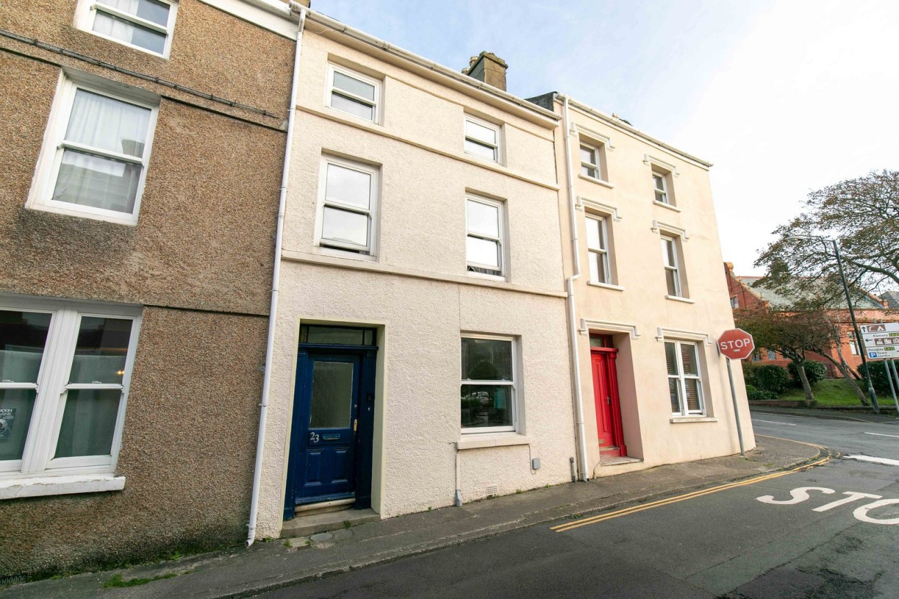 23, Mona Street, Peel, IM5 1HJ. - Photo 1 of 18