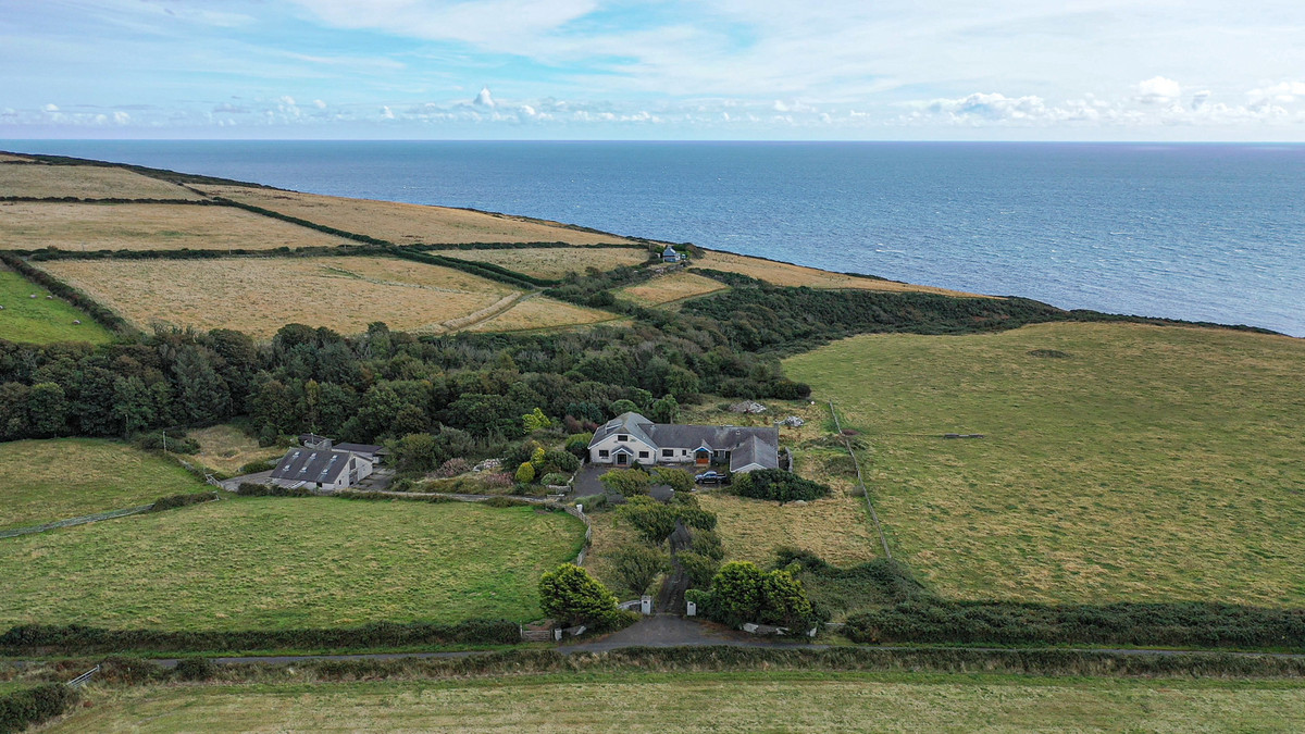 Ballamenagh Road, Isle Of Man, IM4 6, Onchan. - Photo 1 of 34
