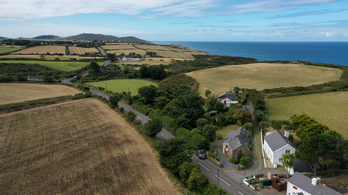 Lhergydhoo, Isle Of Man, IM5 2, Peel. - Photo 3 of 48