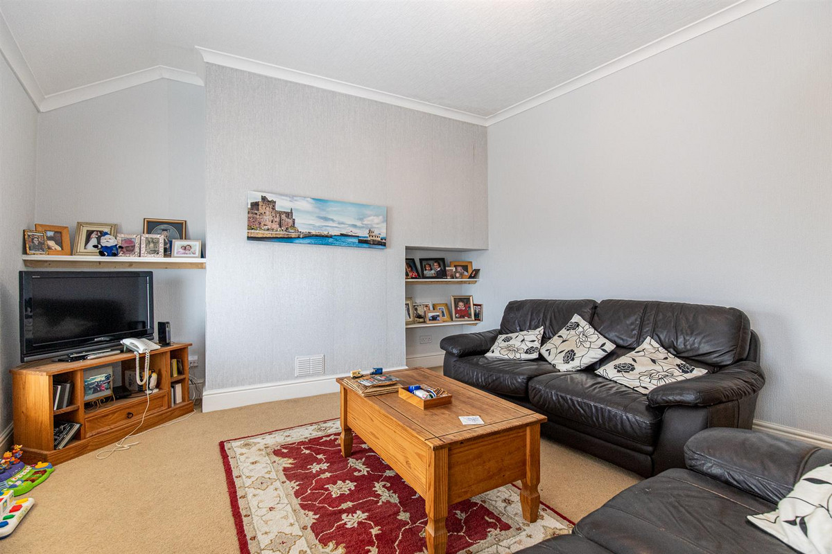 Douglas Street, Isle Of Man, IM5 1, Peel. - Photo 4 of 32