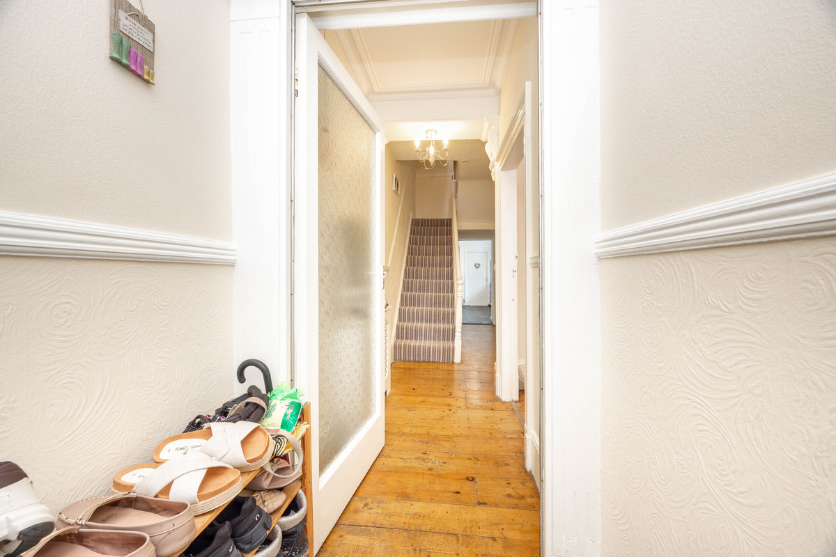 Derby Road, Isle Of Man, IM2 3, Douglas. - Photo 2 of 24
