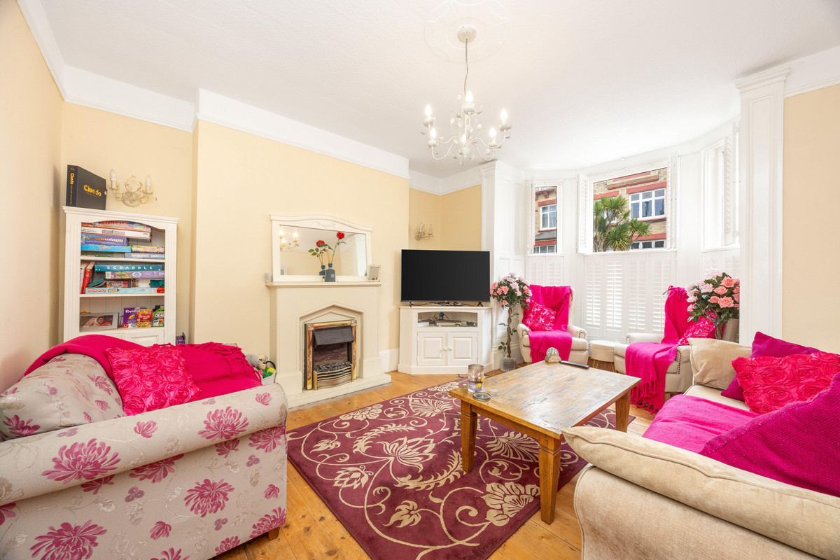 Derby Road, Isle Of Man, IM2 3, Douglas. - Photo 4 of 24