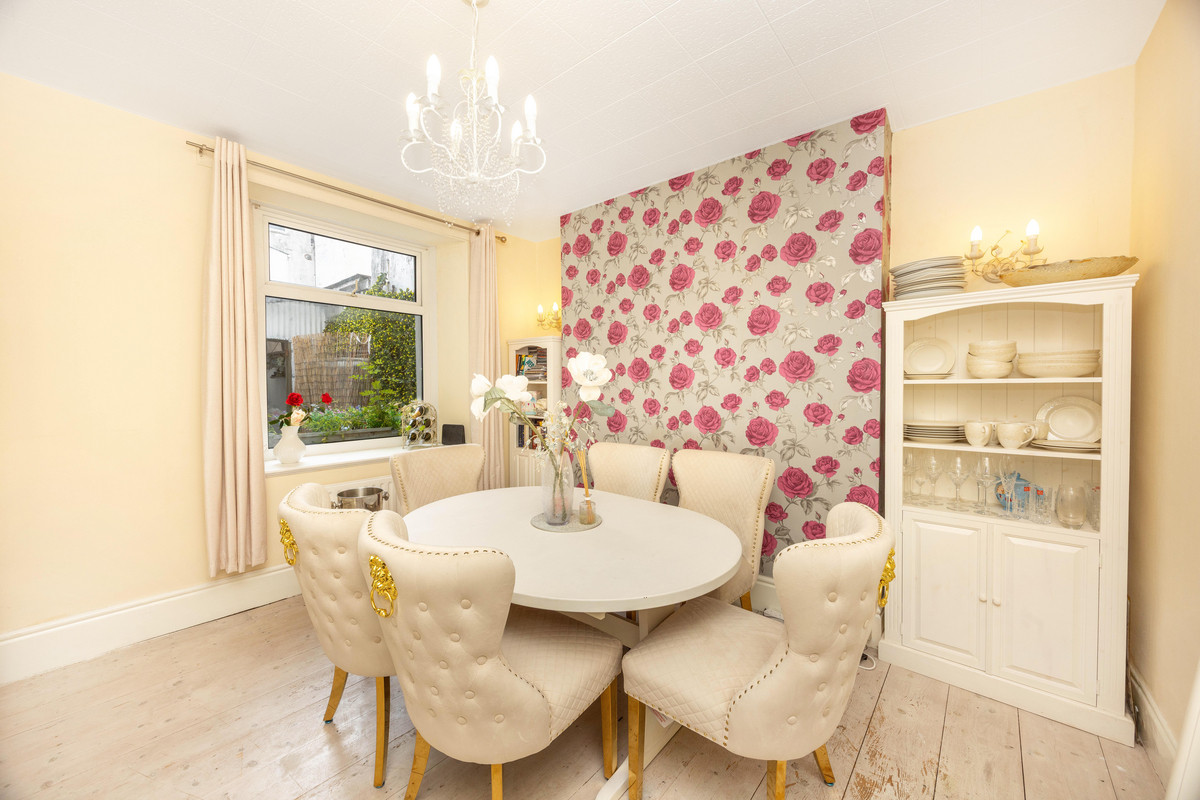 Derby Road, Isle Of Man, IM2 3, Douglas. - Photo 5 of 24