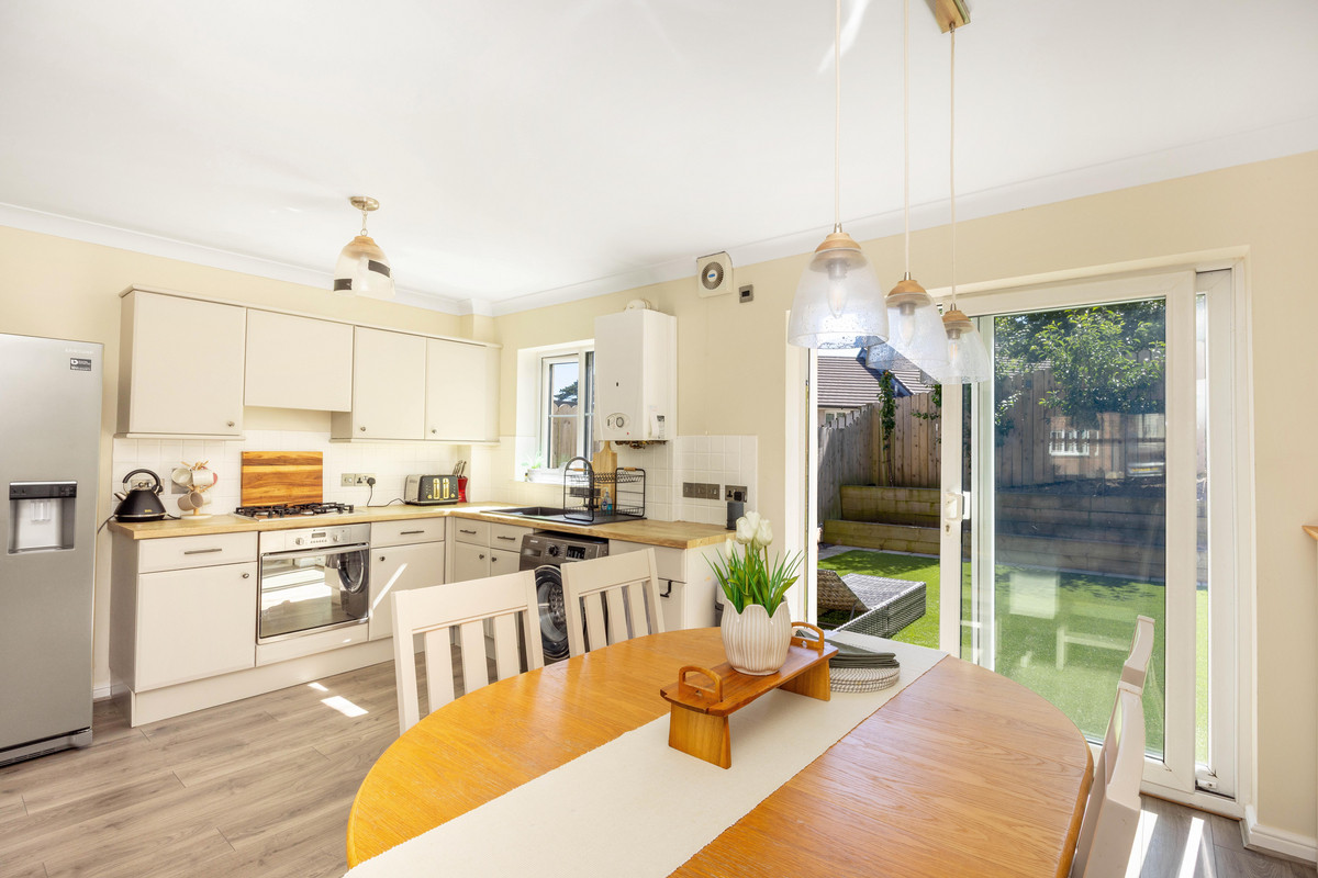 Harcroft Terrace, Isle Of Man, IM2 1, Douglas. - Photo 4 of 20