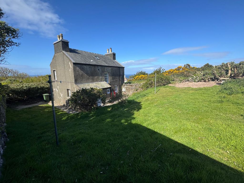 Cregneash, IM9 5PS, Port Erin. - Photo 4 of 25