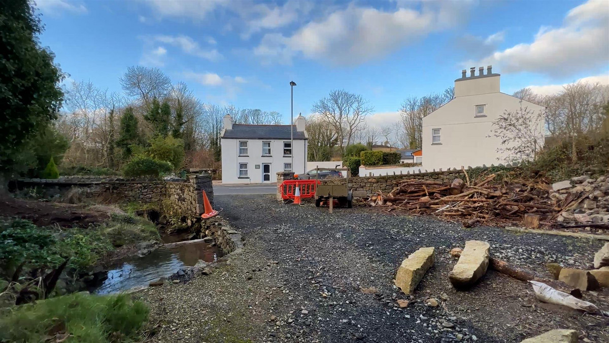 Crossag Road, Isle Of Man, IM9 3, Ballasalla. - Photo 2 of 13