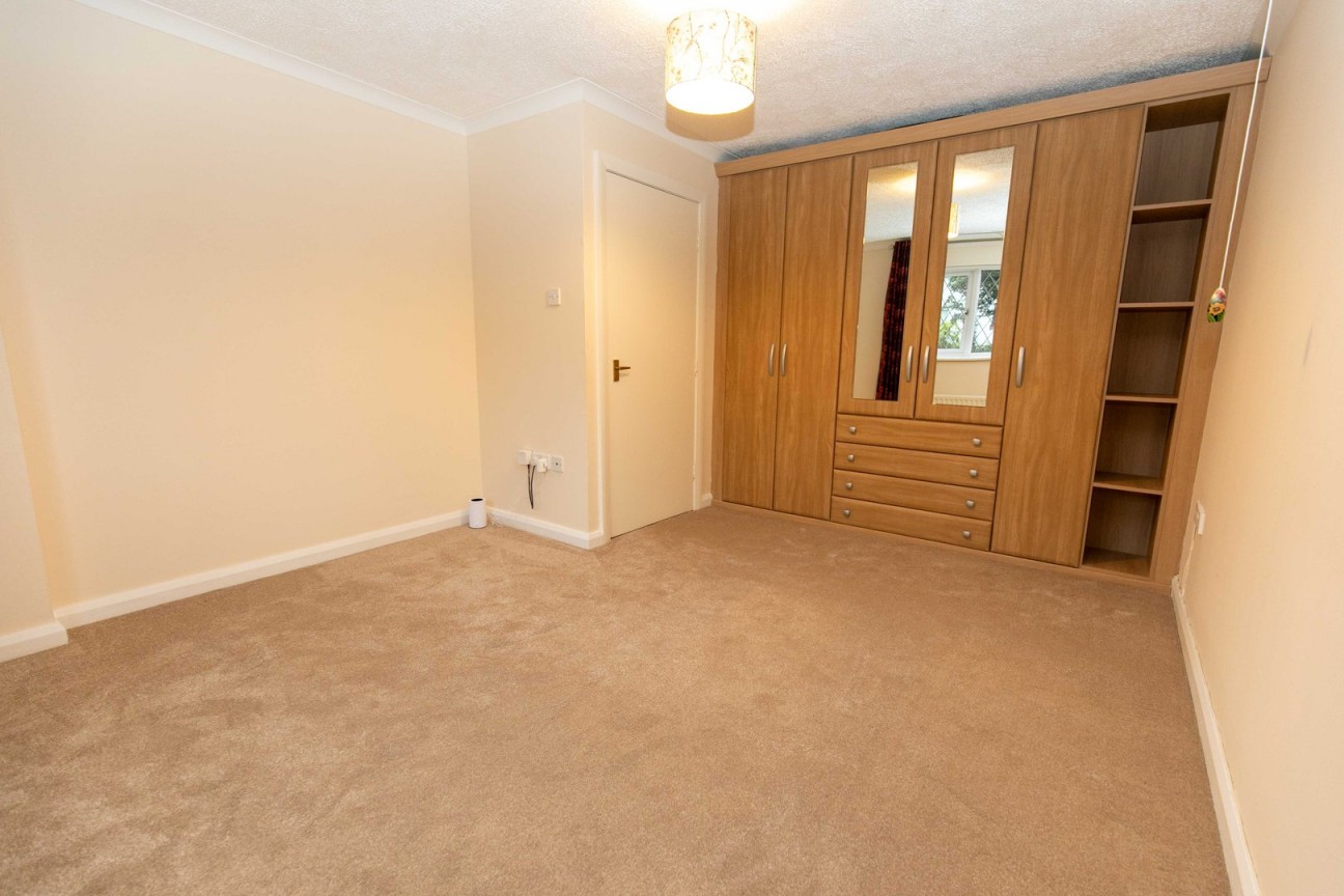 113, Saddle Mews, Isle of Man, IM2 1HU, Douglas. - Photo 4 of 12