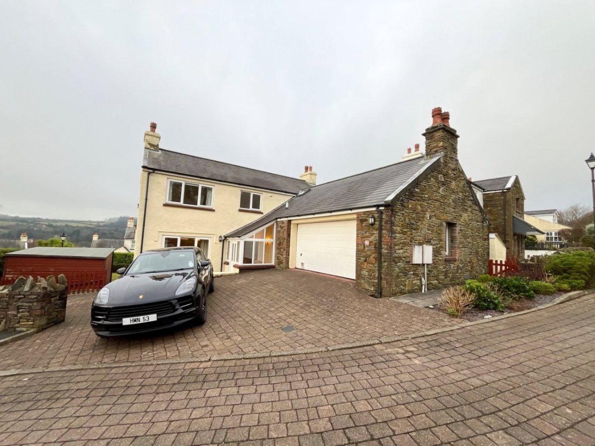 46, Ard Reayrt, Laxey, Isle of Man, IM4 7QP.