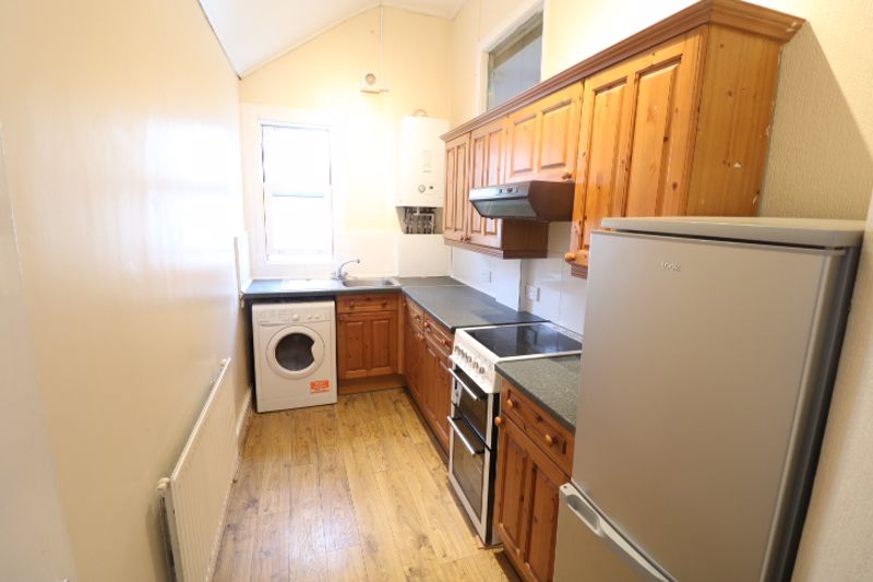 Hawarden Avenue, Douglas IM1 4BS. - Photo 3 of 13