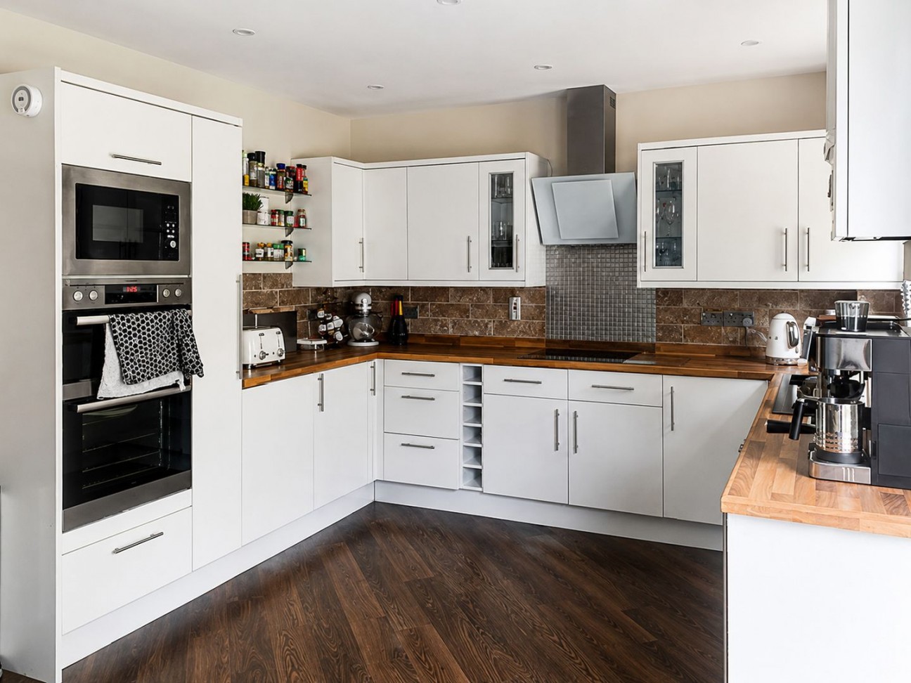 35, Harcroft Meadow, Douglas, IM2 1PE. - Photo 3 of 8