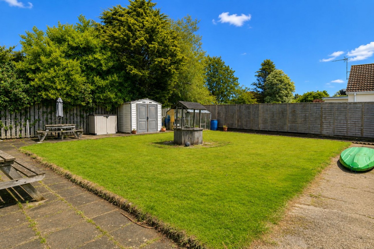 15, Rheast Mooar Close, Ramsey, IM8 3LT. - Photo 3 of 27