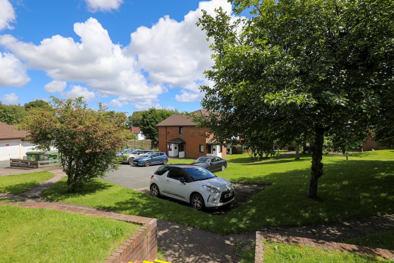 30, Stevenson Court, Douglas, IM2 2FA. - Photo 2 of 15