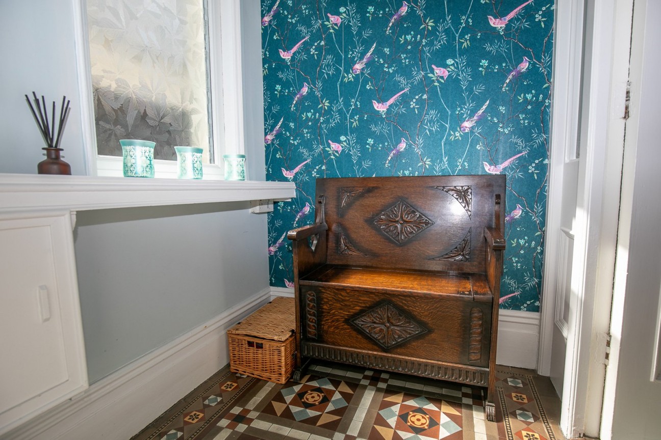 17, Selborne Drive, Douglas, IM2 3LR. - Photo 4 of 30