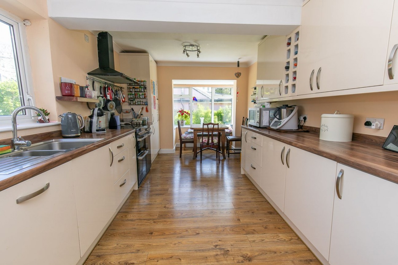 Dhoon Rushen, Surby Road, Port Erin, Isle of Man, IM9 6TE. - Photo 4 of 28