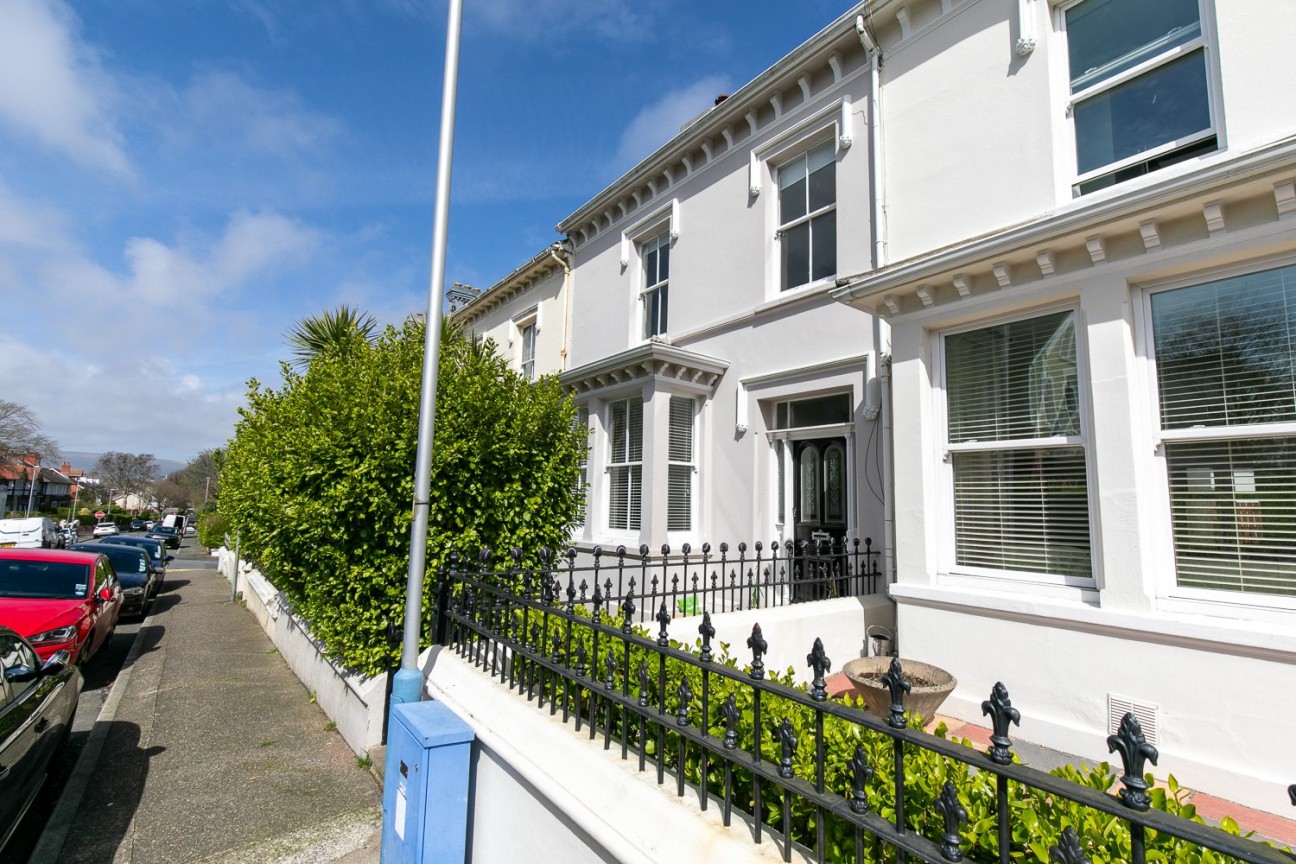 18, Brunswick Road, Isle of Man, IM2 3LQ, Douglas. - Photo 1 of 23