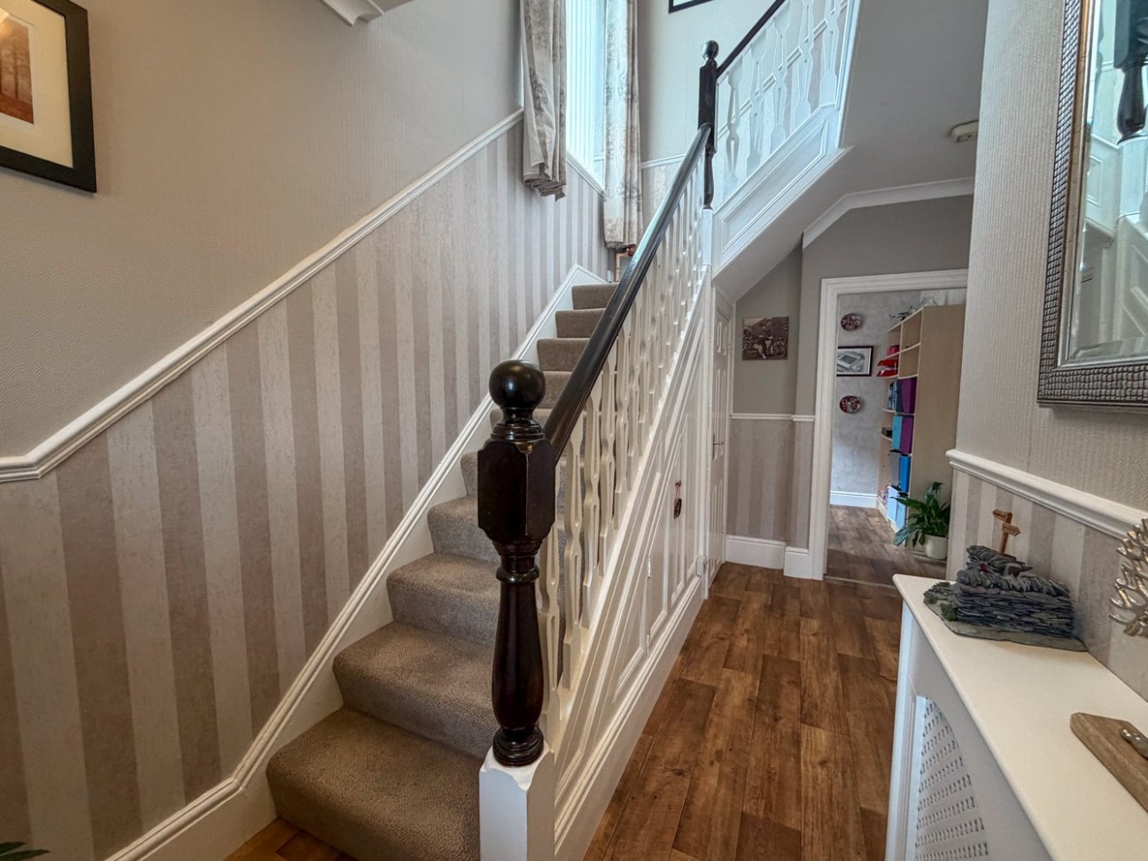 29, Sunningdale Drive, Onchan, IM3 1EL. - Photo 2 of 32